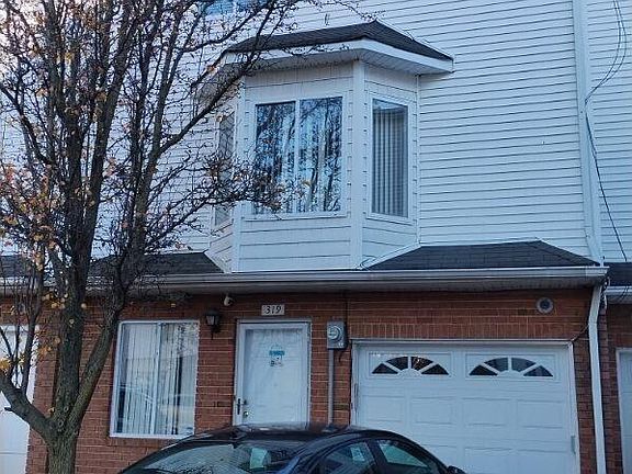 3rd image of 319 Aspen Knolls Way