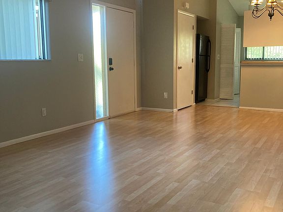 2nd image of 5178 Harpers Croft St #22