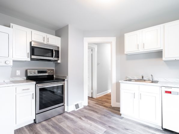 17 Cypress St #1, Bristol, CT 06010