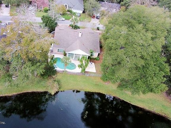2nd image of 2423 Covington Creek Cir W