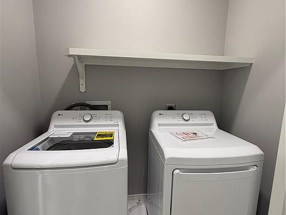 4th image of 2113 Elsham Rd #1