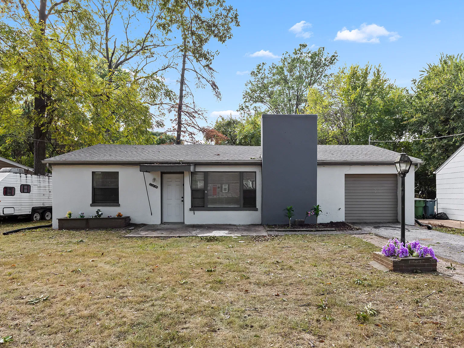 259 S Hartnett Ave Ferguson MO 63135 — Photo 1