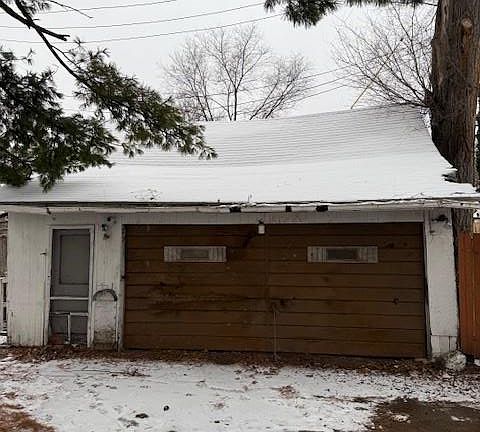 2nd image of 11635 Minock St