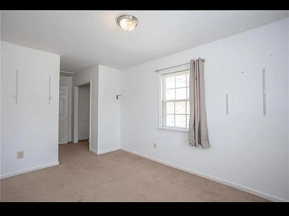 4th image of 201 Bailiff Ct Unit F