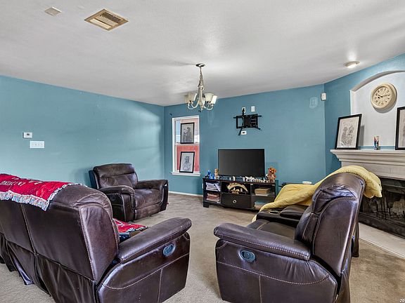5th image of 8706 Discovery Way