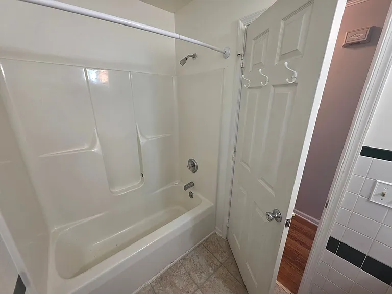 146 Honora Dr — Photo 14