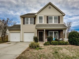 1459 Winter Dr, Statesville, NC 28677