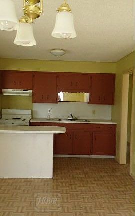 4th image of 249 E Melton Park Dr