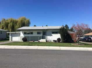 1227 N Jefferson St, Kennewick, WA 99336