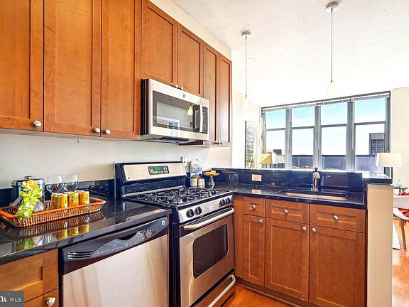 4th image of 2120 Vermont Ave NW APT 620
