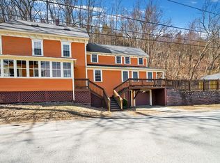 201 Grove St, Clinton, MA 01510