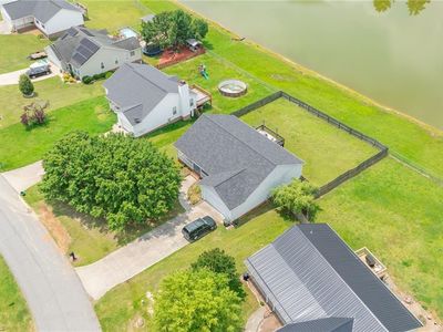 107 Johnia Ct, Thomasville, NC, 27360