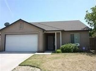 1082 Skyle Ln, Kingsburg, CA