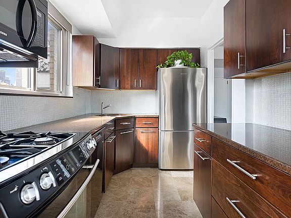 5th image of 205 E 63rd St Penthouse A