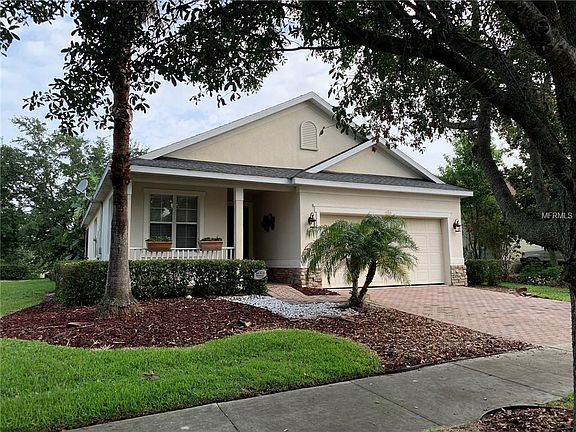 2nd image of 111 Crescent Moon Dr