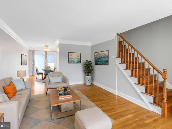 1965 Carter Rd, Folcroft, PA 19032