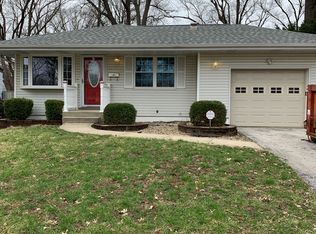 125 Elbring Dr, Saint Louis, MO