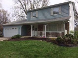 9213 Arthur St, Crystal Lake, IL 60014