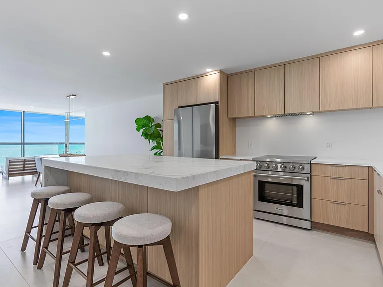 10410 S Ocean Dr #906 — Photo 4