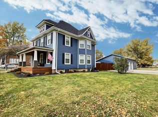 102 W Iroquois St, Kentland, IN