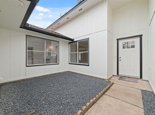 2106 Endicott Ln, Sugar Land, TX 77478