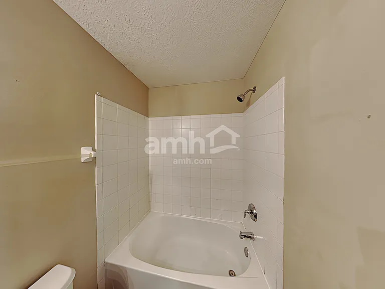 1032 Hidden Cove Way — Photo 17