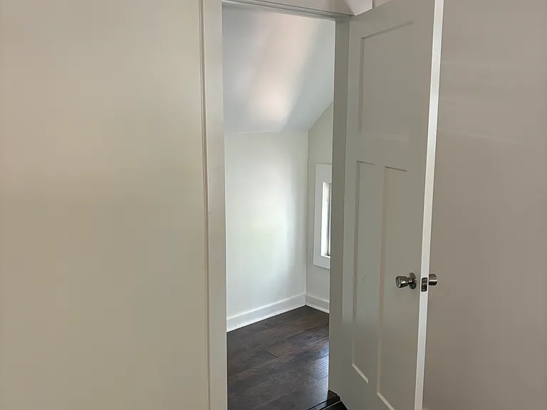 203 N Grove St #4 — Photo 29