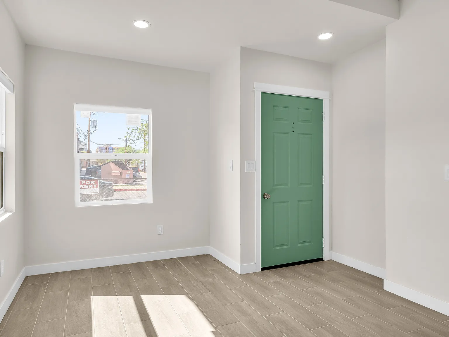 2 bed, 1081 sqft, $2,000 — Photo 4