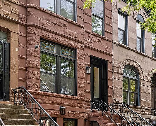 2nd image of 394 Bainbridge St