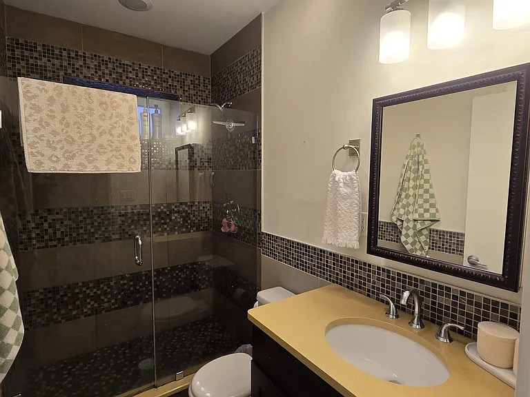 1605 Christian St #A — Photo 17