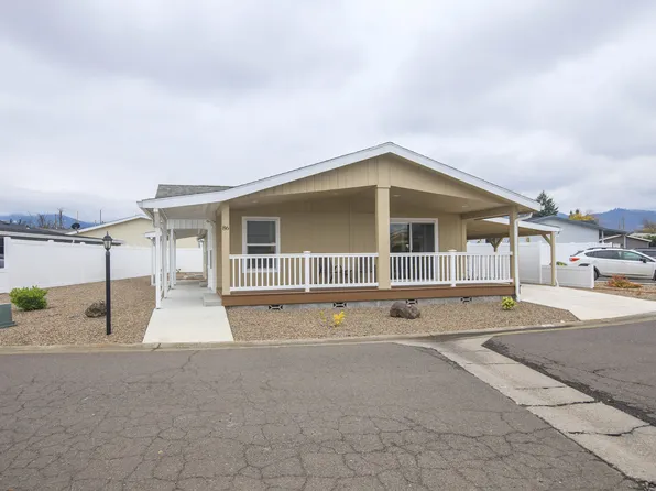 333 Mountain View Dr Unit 86, Talent, OR 97540