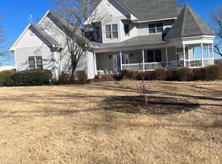 1101 Pride Estates Rd, Tuscumbia, AL 35674