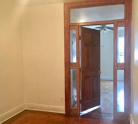 2nd image of 224 Manhattan Ave APT 3R