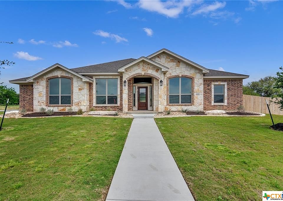 1st image of 5253 Barzona Dr
