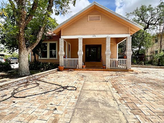 2nd image of 1096 Avenue A