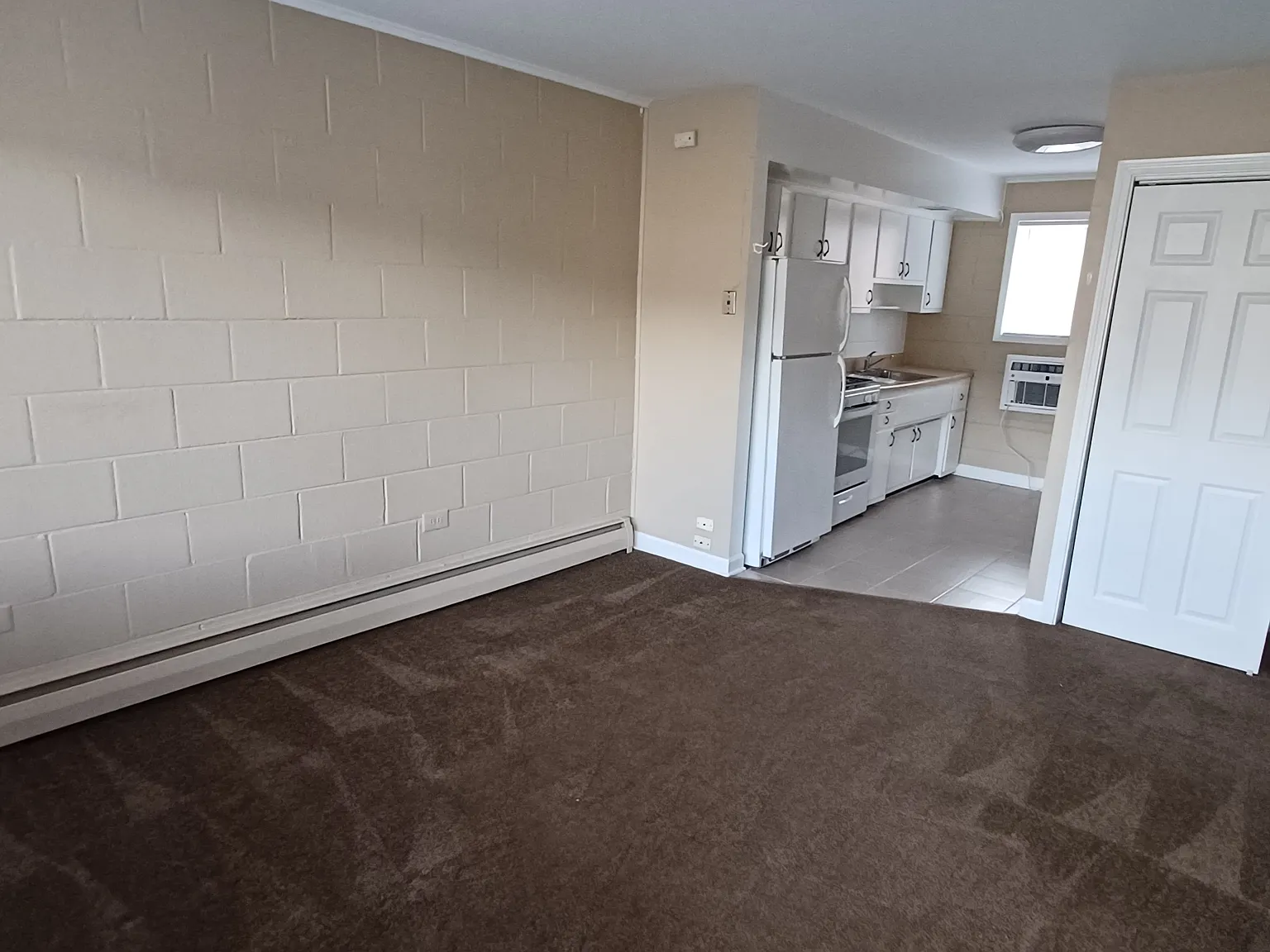 Wheaton Park Apartments — Photo 2