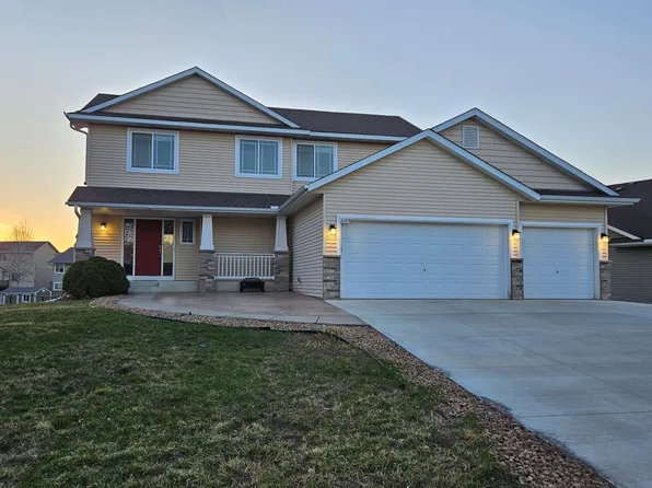 16268 Tahinka Ct NW, Prior Lake, MN 55372