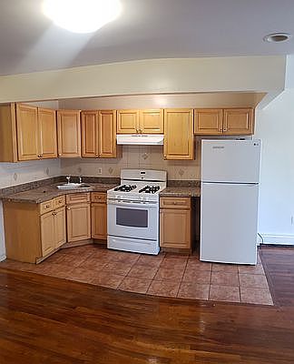 2nd image of 898 Mother Gaston Blvd #2