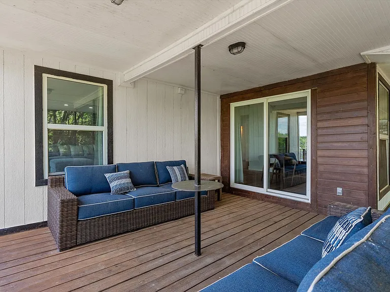 25413 Pedernales Point Dr — Photo 39