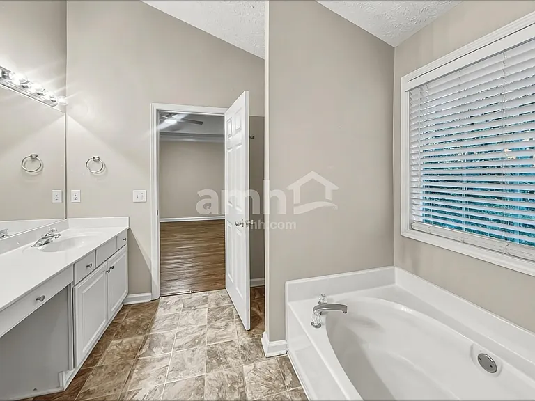 3151 Serenade Ct — Photo 12