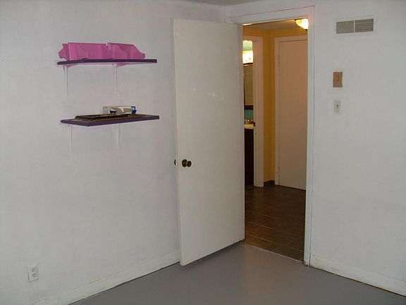 2nd image of 3921 Skyline Dr