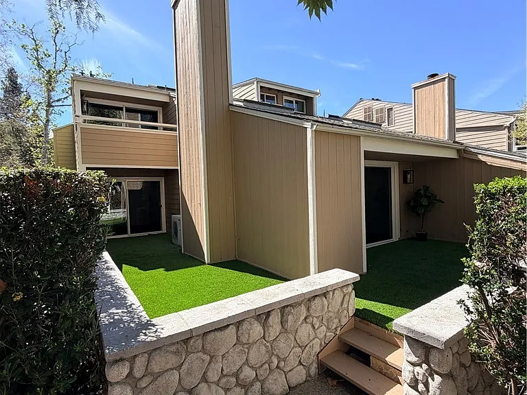 23551 Avenida La Caza #A-129 — Photo 18