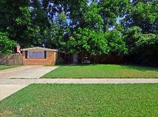4704 Carolyn Ln, Shreveport, LA 71105