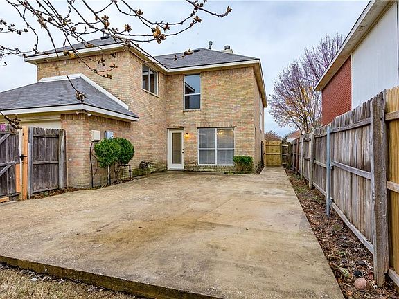 5th image of 8721 Clearlake Dr