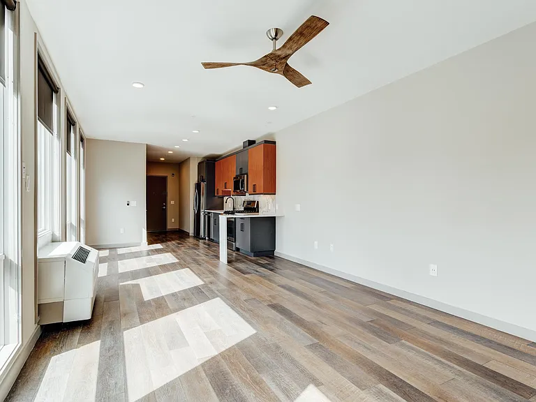156 Brunswick St #5A — Photo 5