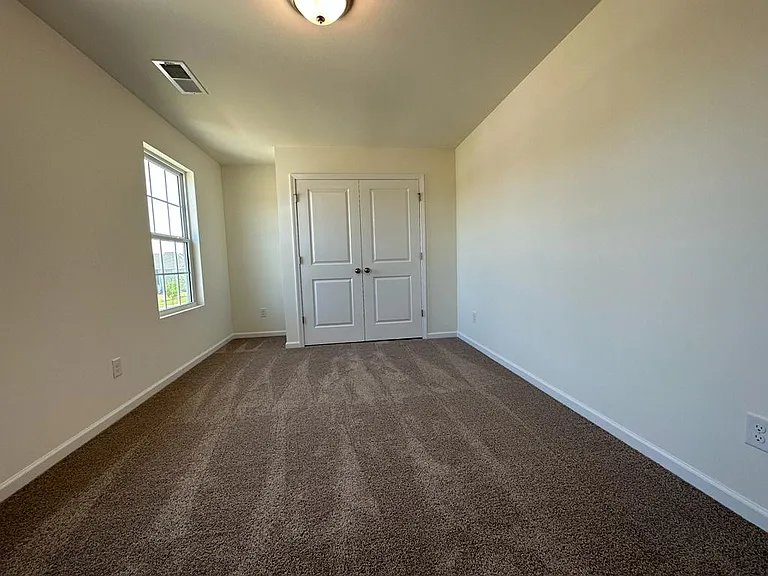 2897 Yeager Dr — Photo 19