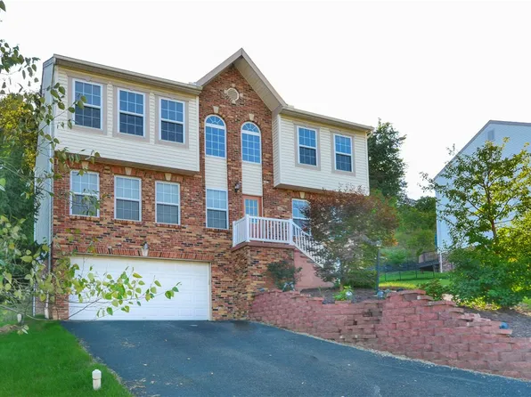 109 Maclaine Dr, Carnegie, PA 15106
