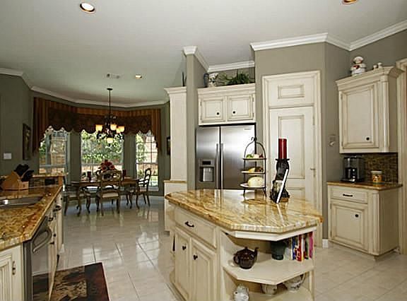 4th image of 5830 Coolwater Cv