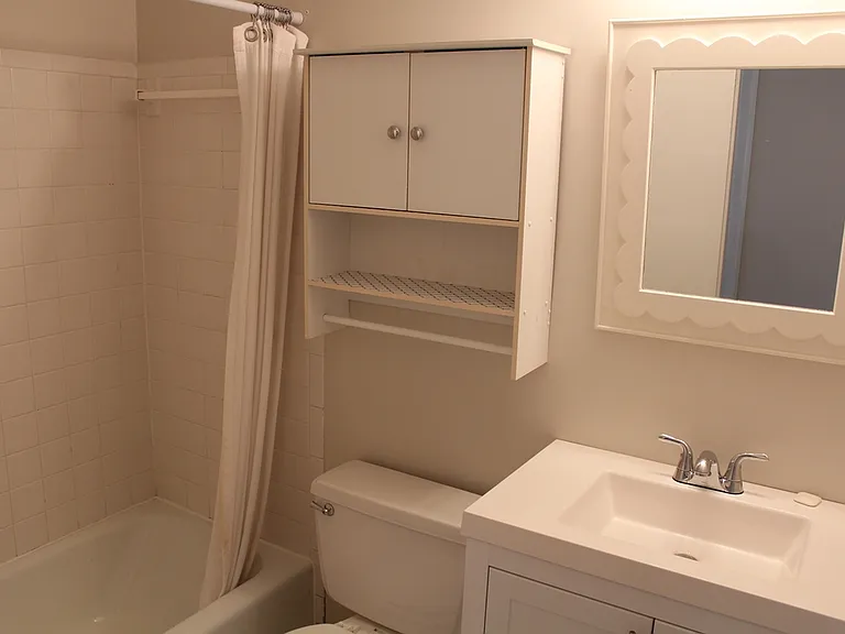 8224 Doctor Craik Ct — Photo 17