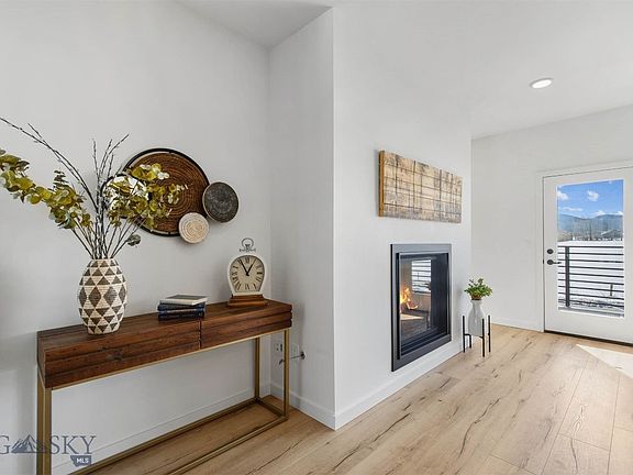 3rd image of 3068 S 31st Ave